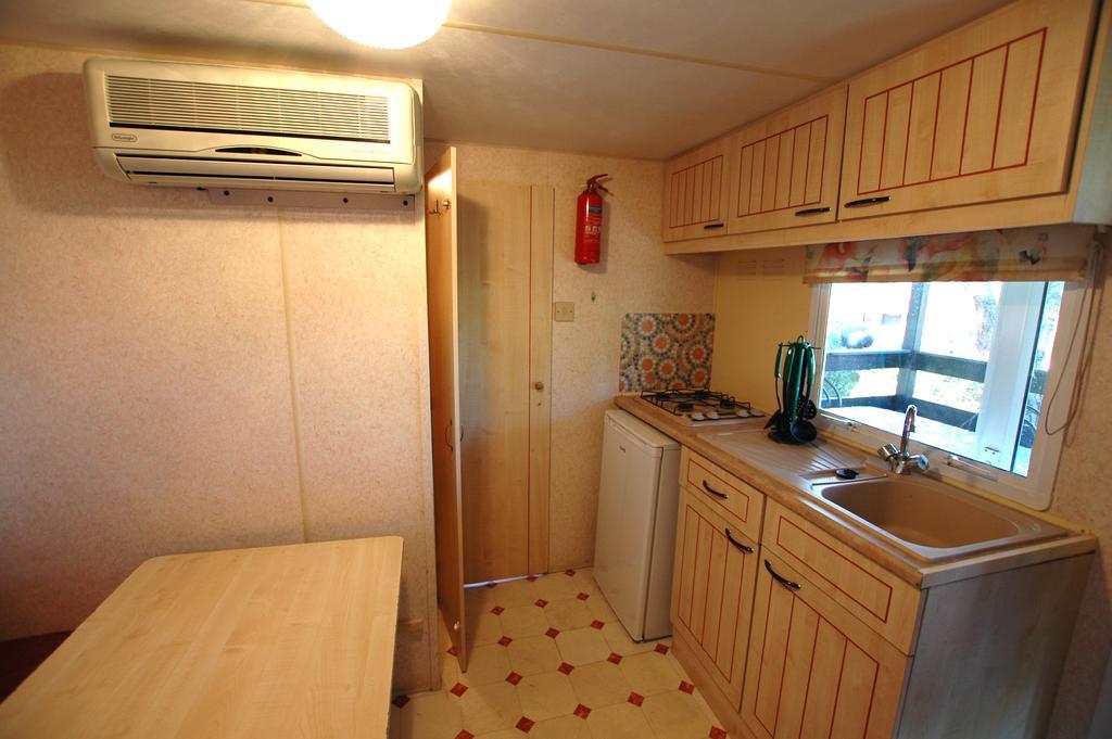Hotel Camping Europa 2 Capoliveri  Pokoj fotografie